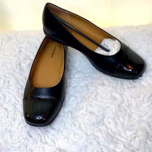 Comfortview 8.5W Black Shoes